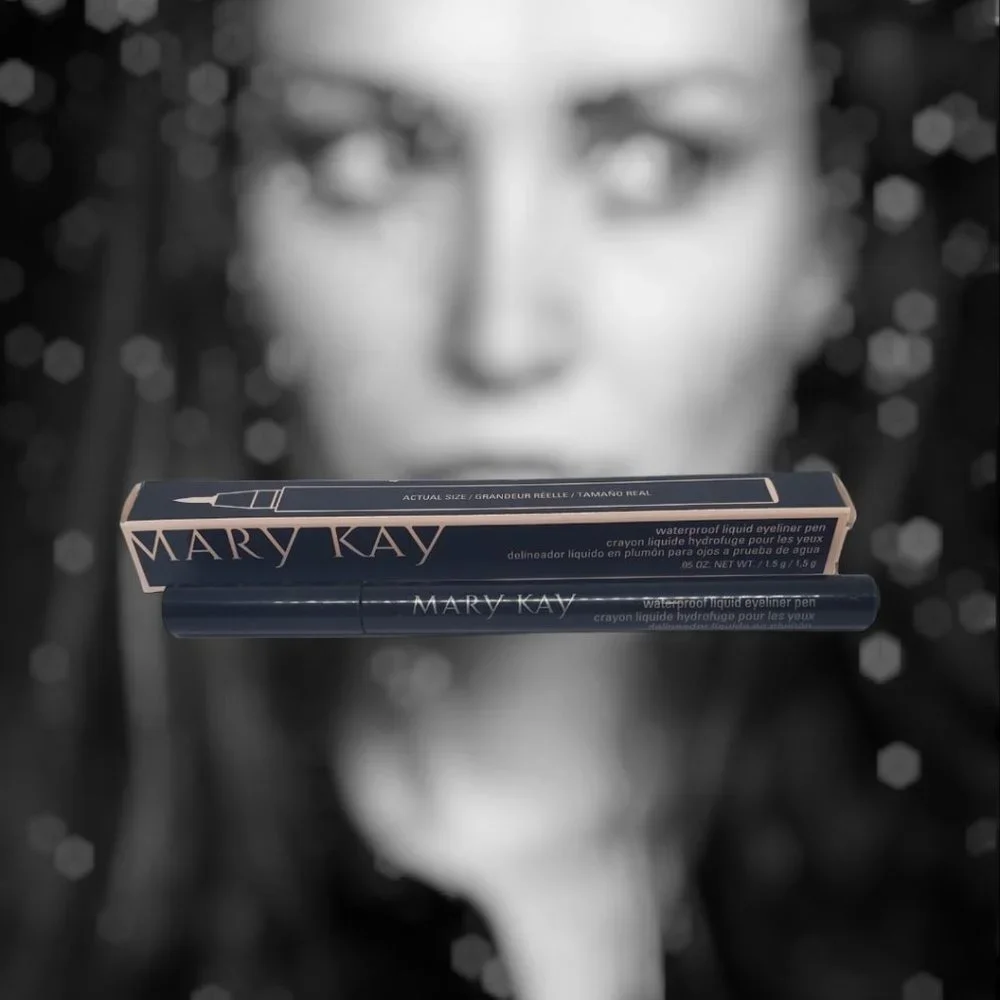 Intense Black Waterproof Eyeliner Pen - Mary Kay